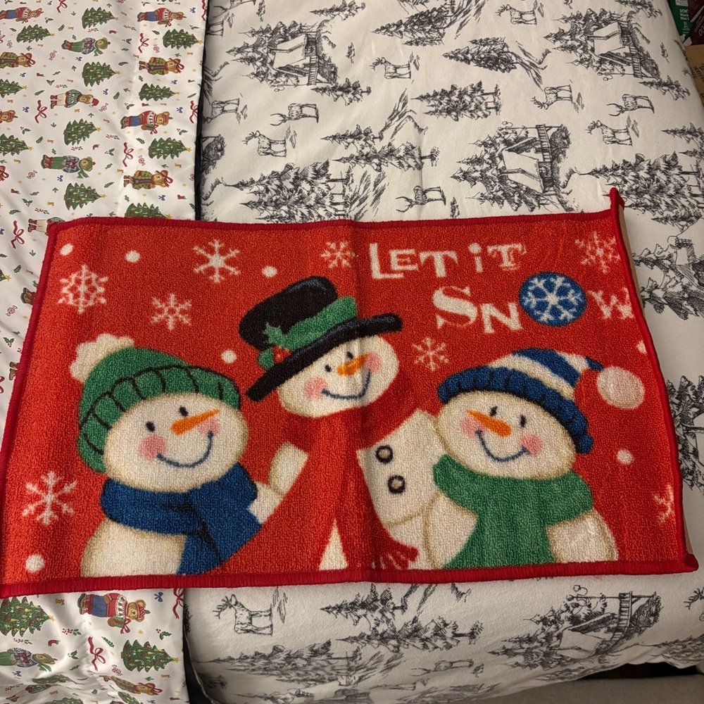 Festive Snowman Christmas Rug 30x17”
